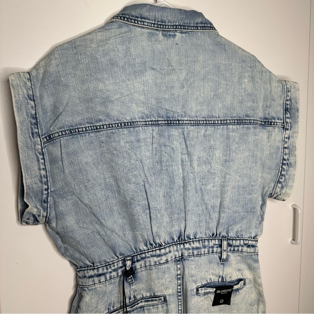 Blank NYC Washed Denim Romper Women's Size Large NWT - Picture 7 of 10